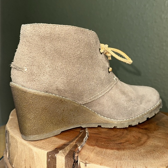 SPERRY Top-Sider Women's Stella Prow Ankle Bootie - Picture 7 of 16